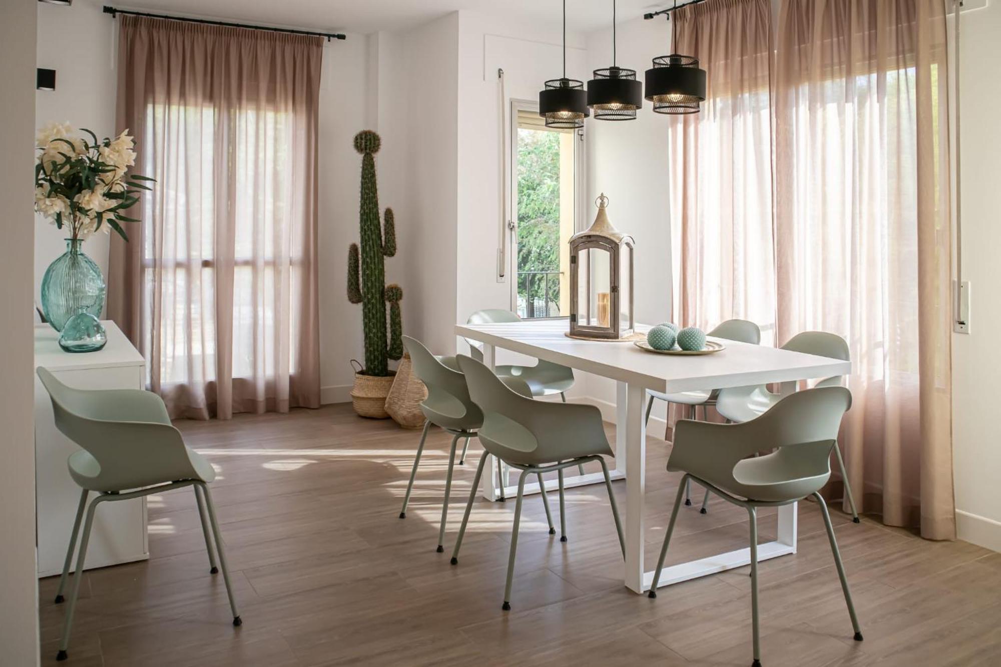 Ramos Gardens Apartment *
